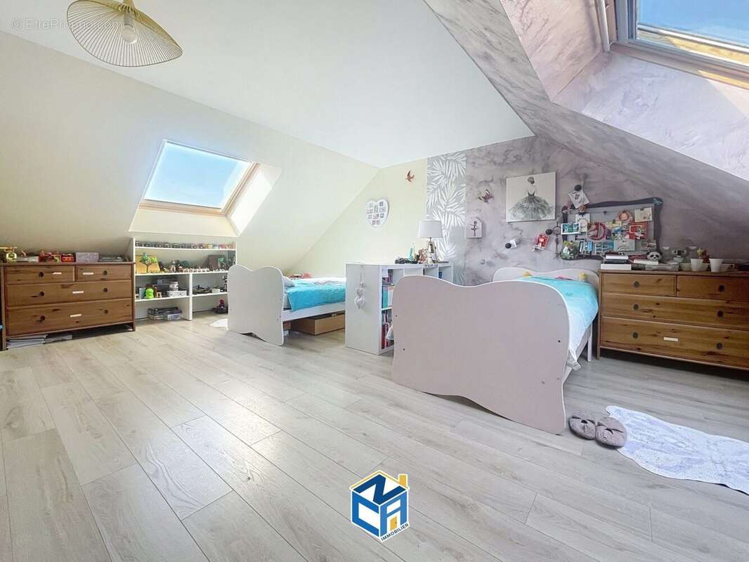 Maison à SAINT-BRANCHS