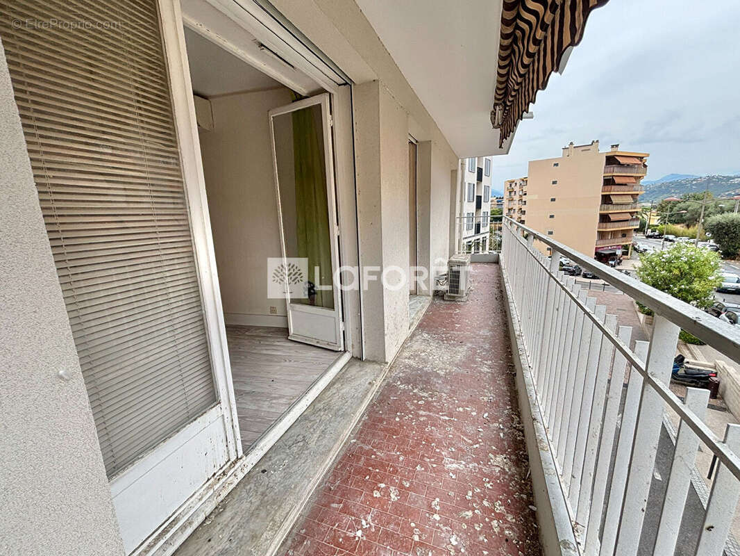 Appartement Saint Laurent Du Var 3 pièce(s) 61 m2 - photo 3
