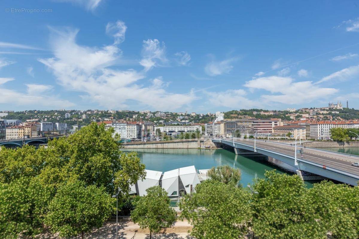 Appartement à LYON-7E