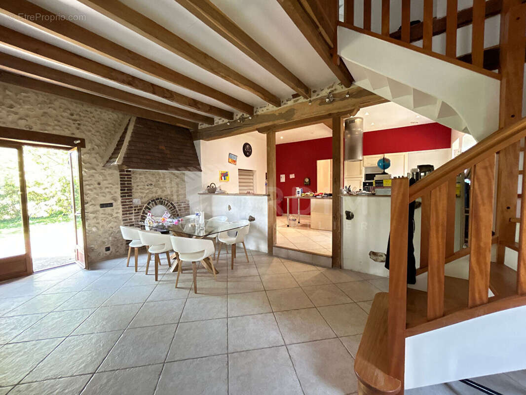 Maison à TOUCY