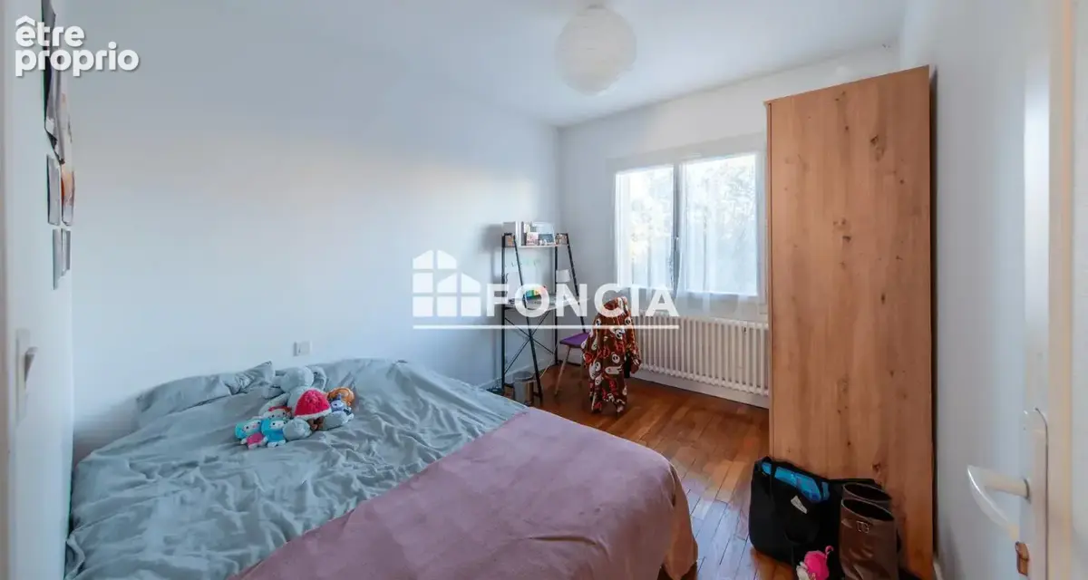 GIBAUDERIE Investissement locatif, maison de 6 chambres louées 450 euros chaque, rapport possible de 32400e annuel - photo 14