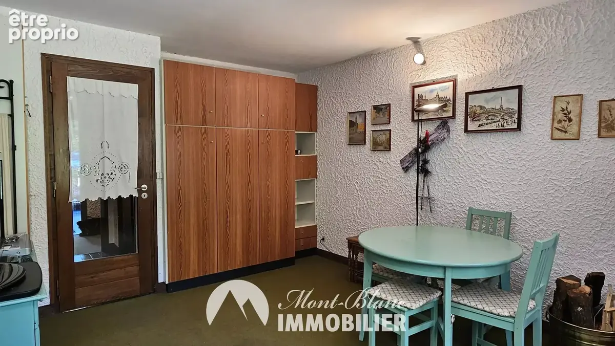 Studio avec cheminée et piscine - photo 2