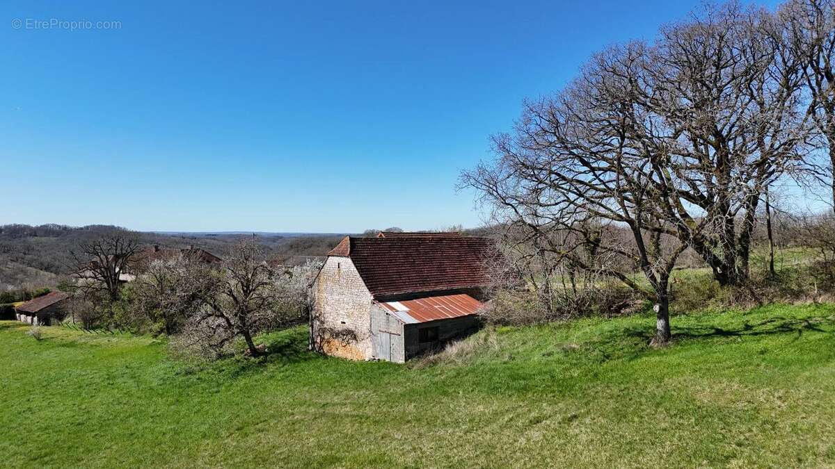 Maison à MONTAMEL