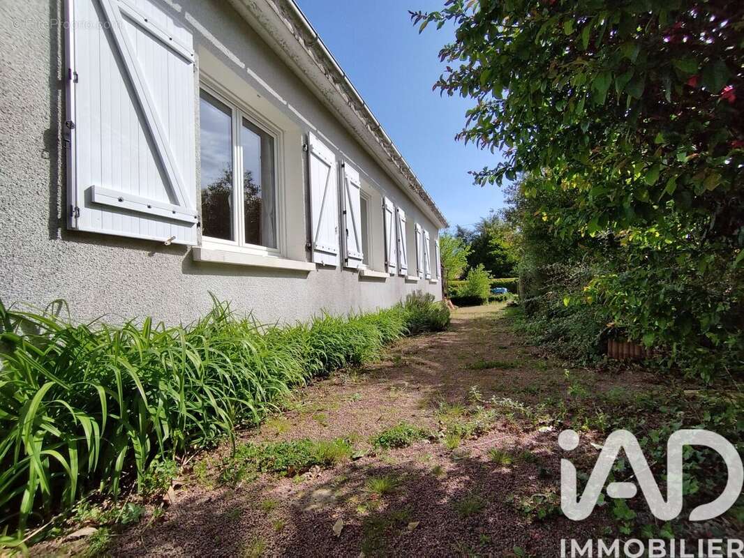 Maison 139 m² à Bressuire  - photo 5