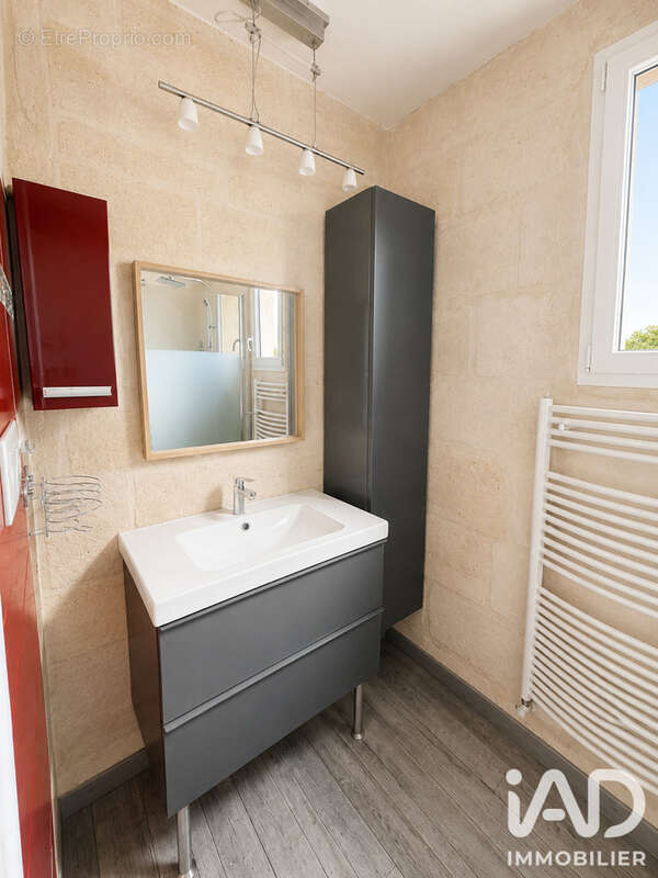 Maison 167 m² à Savignac-De-L'isle  - photo 9