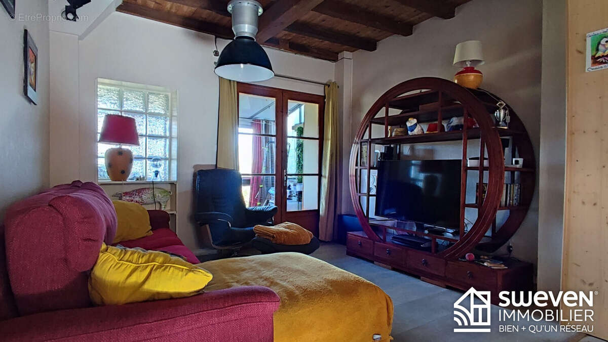 Maison à MONTESQUIEU-VOLVESTRE