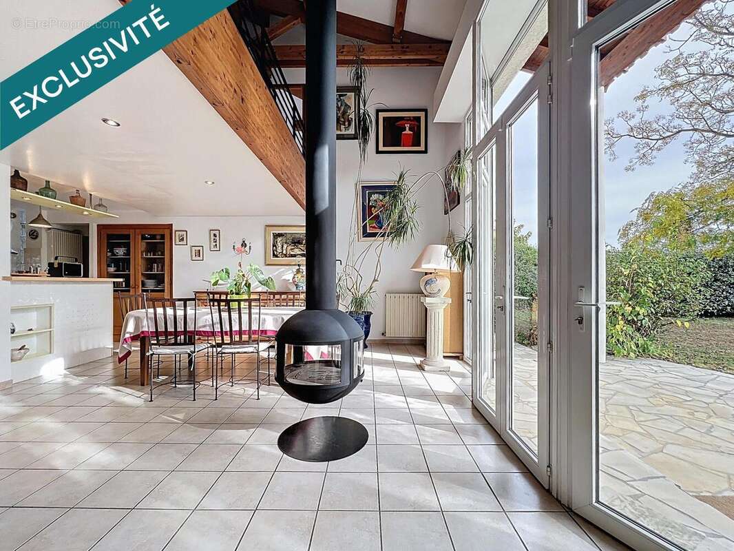 Photo 2 - Maison à GRABELS