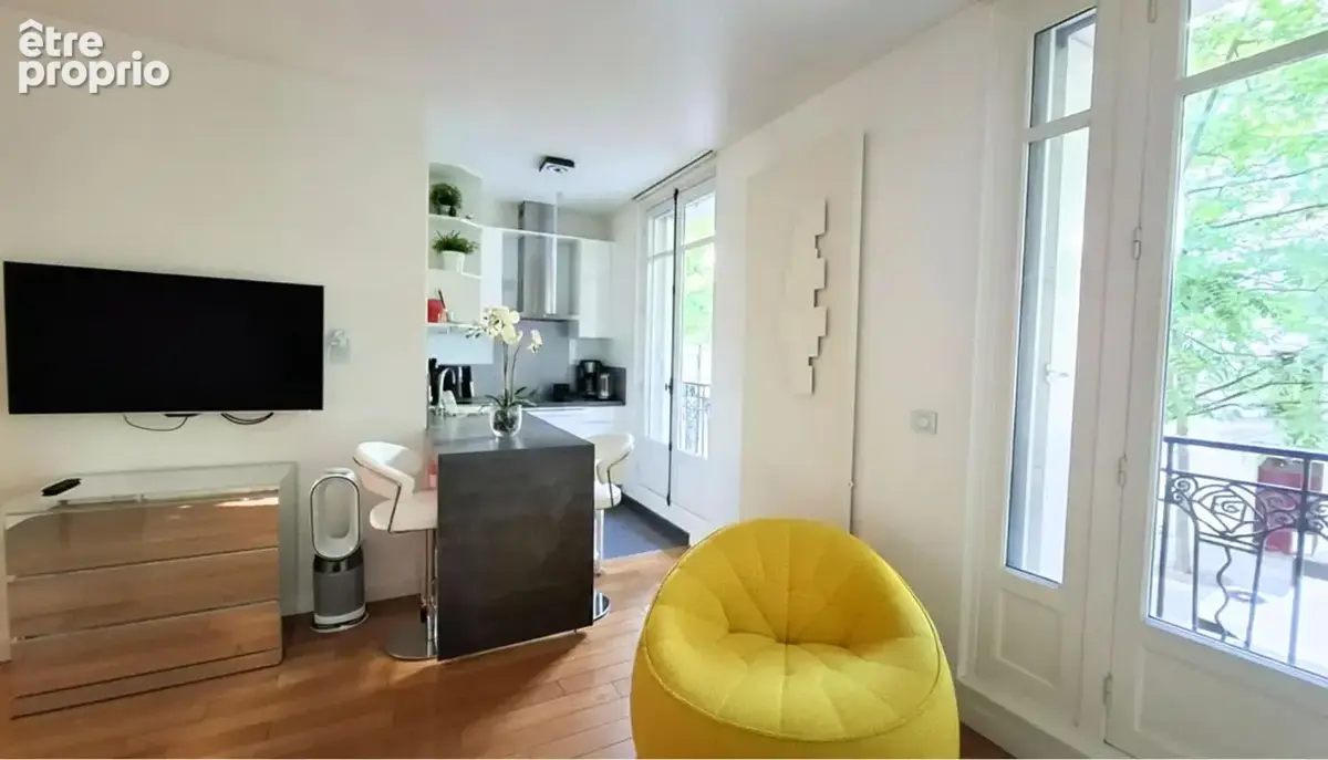 Grand studio haut de gamme 31.46 m2 Arsenal Paris IVe - photo 5