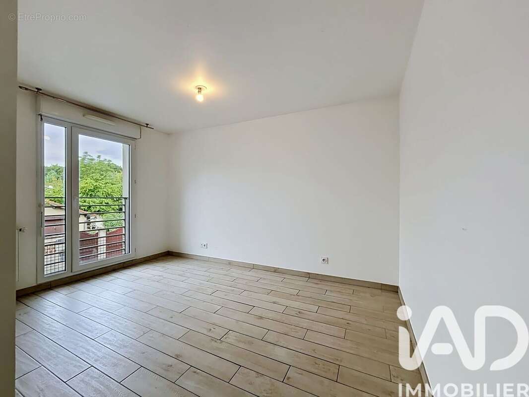 Photo 7 - Appartement à PONTAULT-COMBAULT