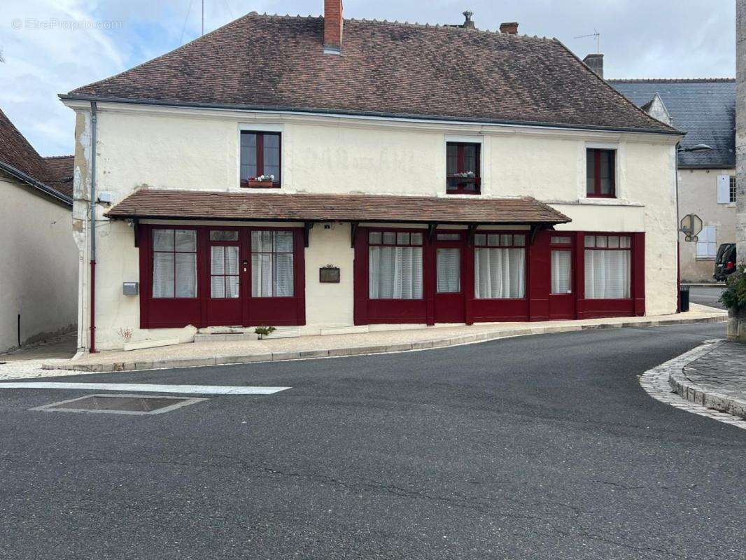 Maison à GENILLE