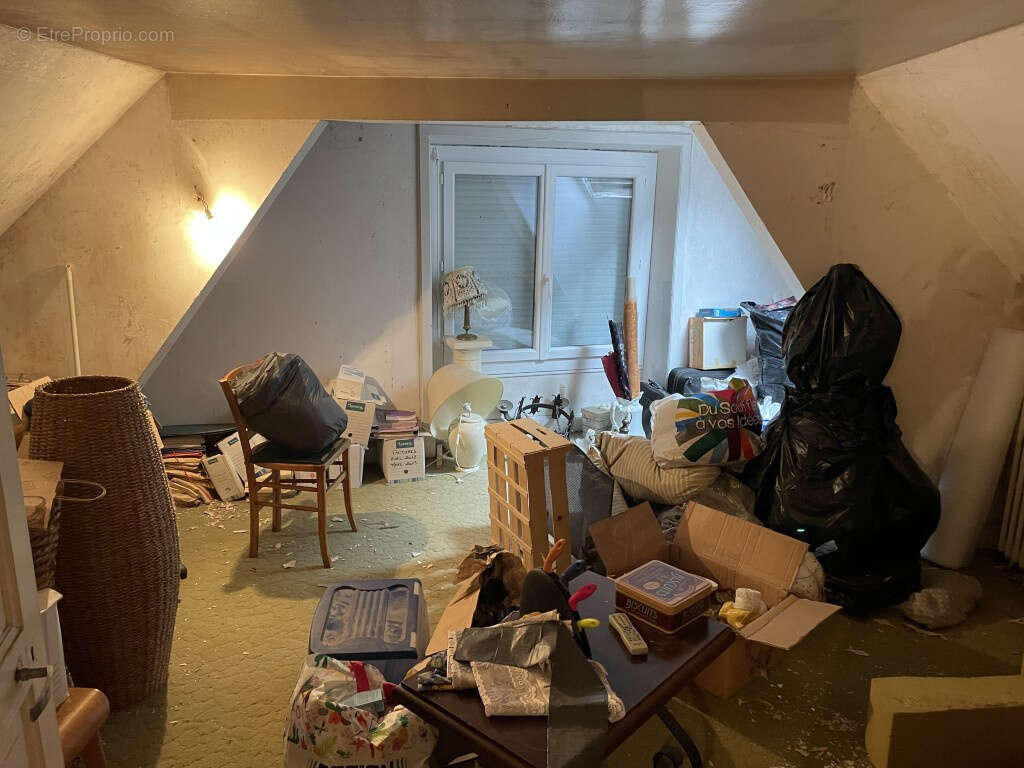 Maison à ARNAC-POMPADOUR