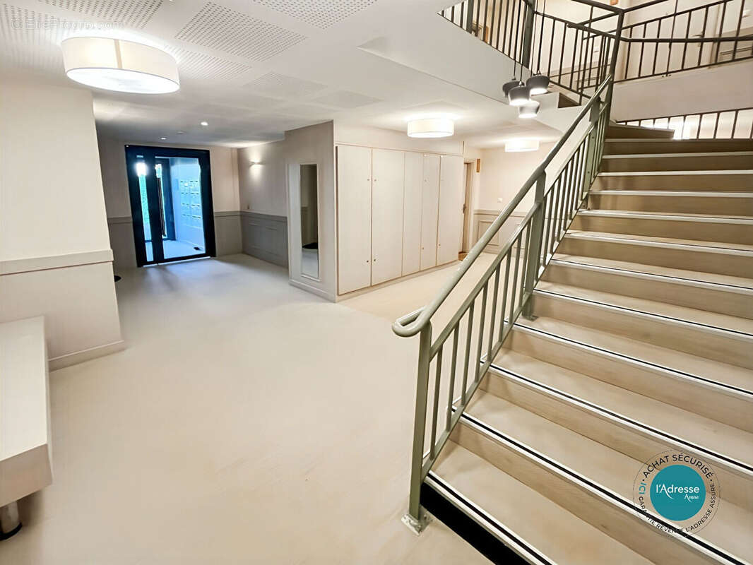 Appartement à MENNECY