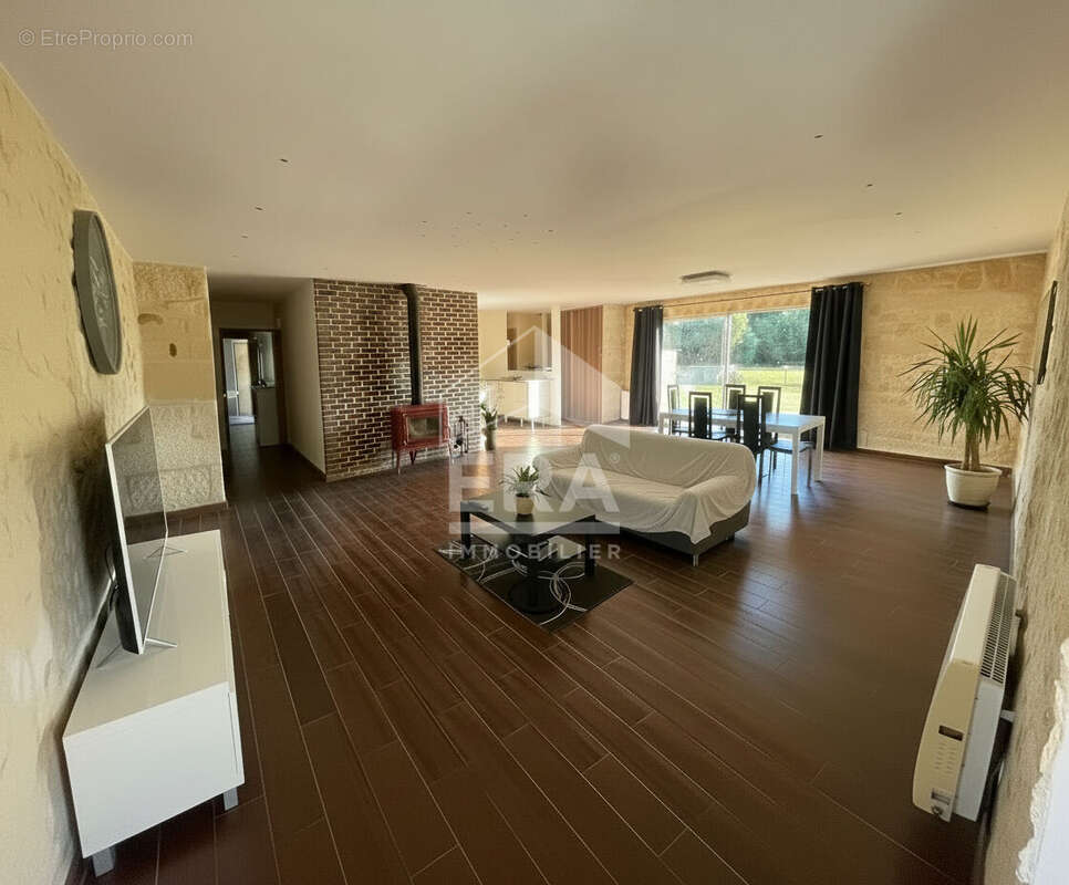 Maison 216m² à montpon-ménestérol - photo 4