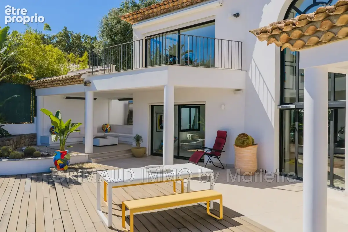 Maison 7 pièces 440 m² à vendre à Grimaud (83310) - photo 7