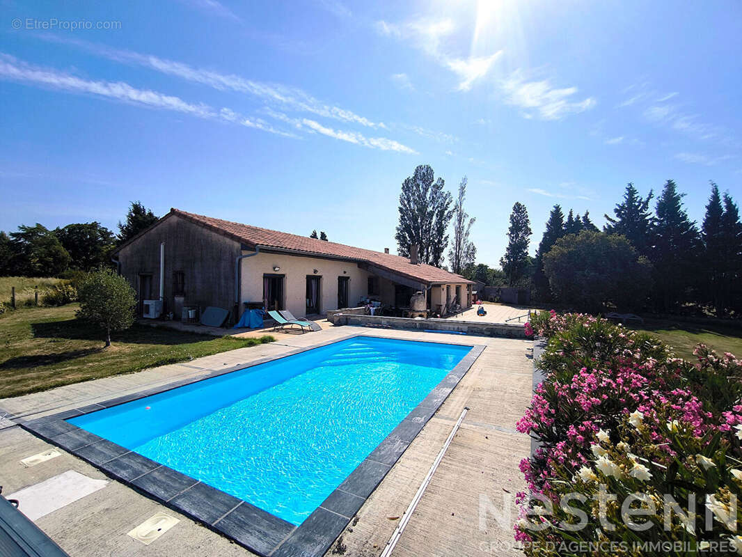 Maison à vendre à Peyrens avec 268 m² habitables, piscine et terrain de 3 600 m² pour un projet immobilier familial - photo 5