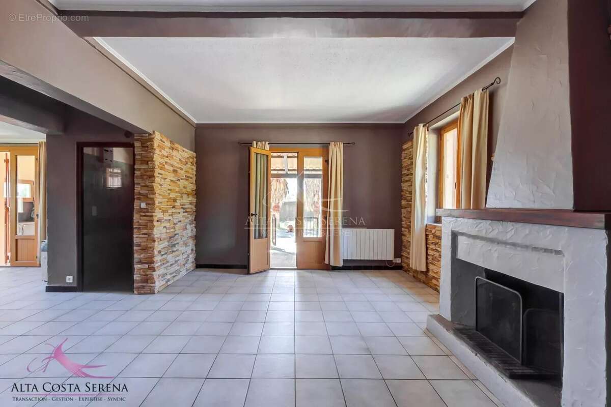 Appartement à PRUNELLI-DI-FIUMORBO