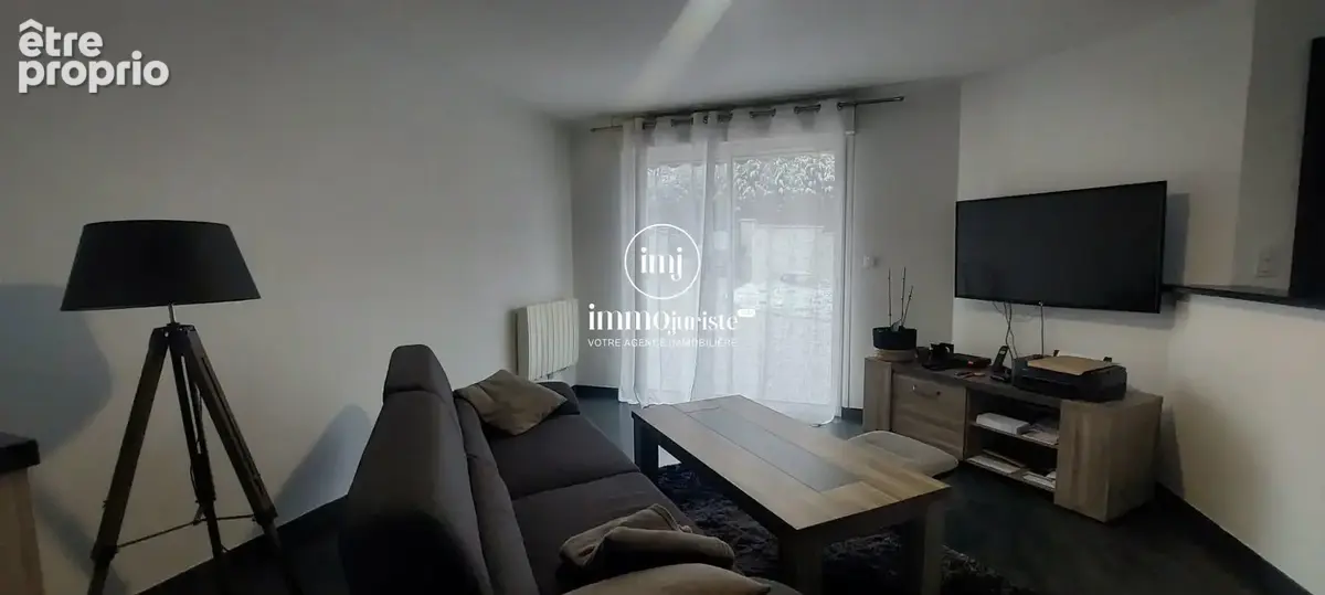 Maison 93 m² à Saint-Junien  - photo 6