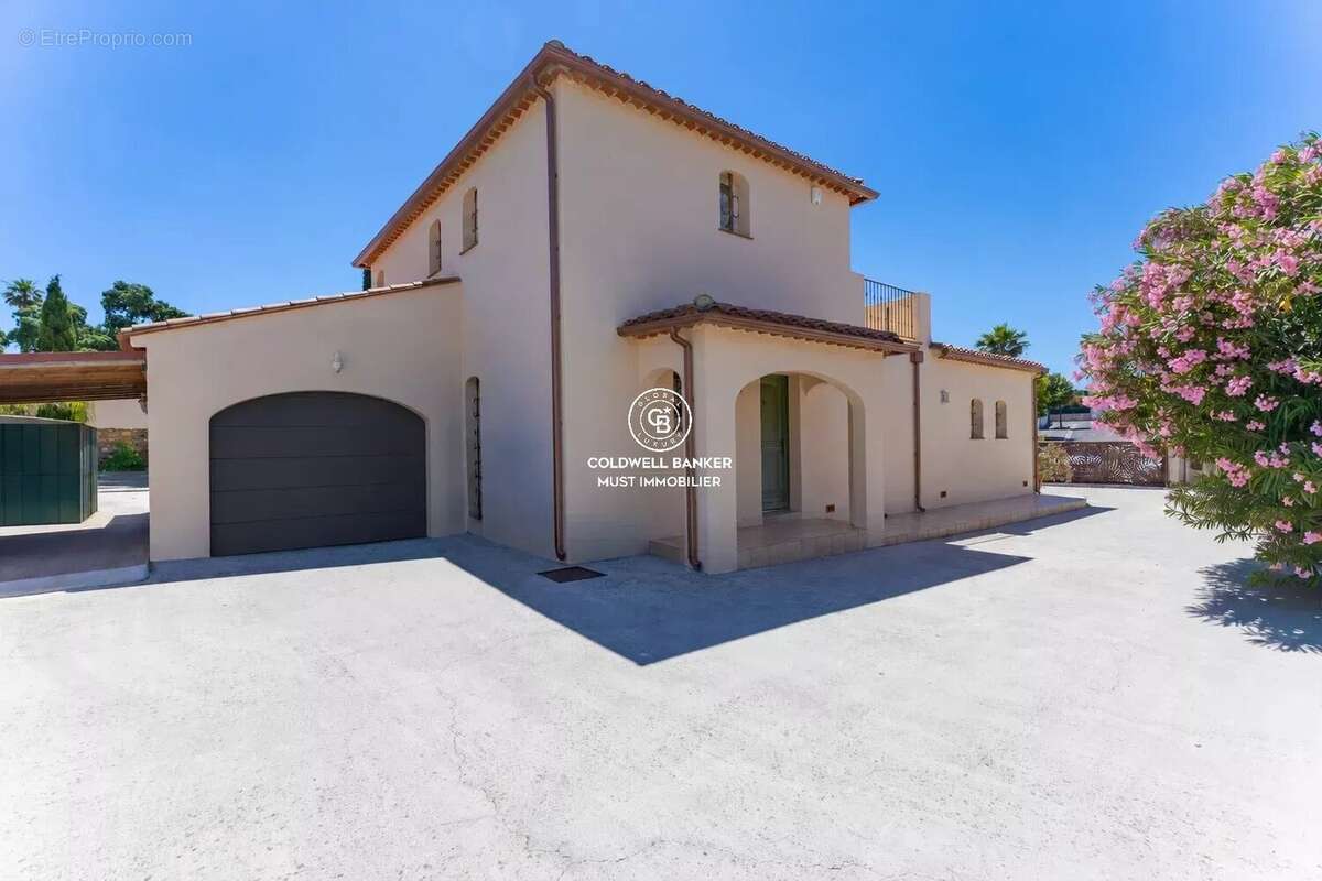 Maison à CABESTANY