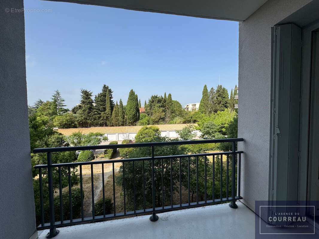 Appartement de Type T3 57 m2 avec Terrasse et Cellier - photo 7