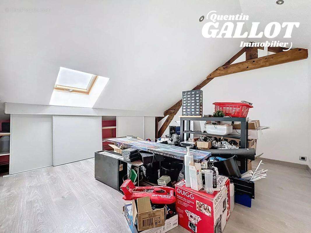 Maison à SAINT-PIERRE-BROUCK