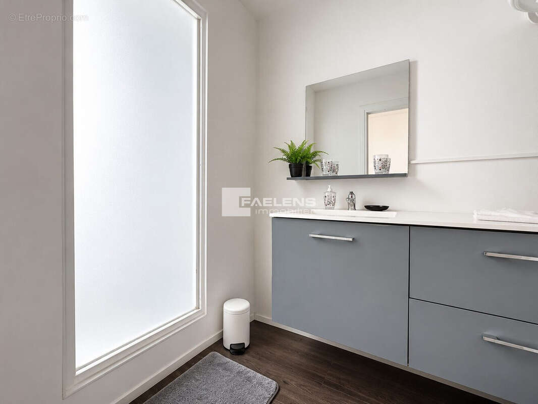 Appartement 37 m² à Lille  - photo 3