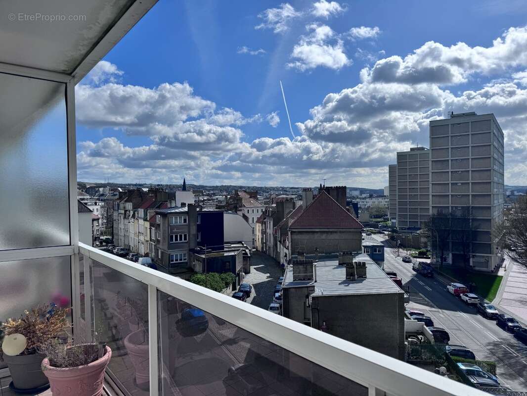 Appartement 2 pièces avec vue Port - Résidence recherchée à Boulogne-sur-Mer - photo 8