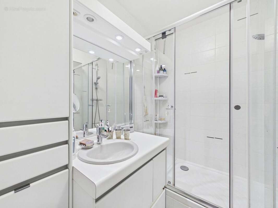 Appartement 72 m² à Creteil  - photo 9