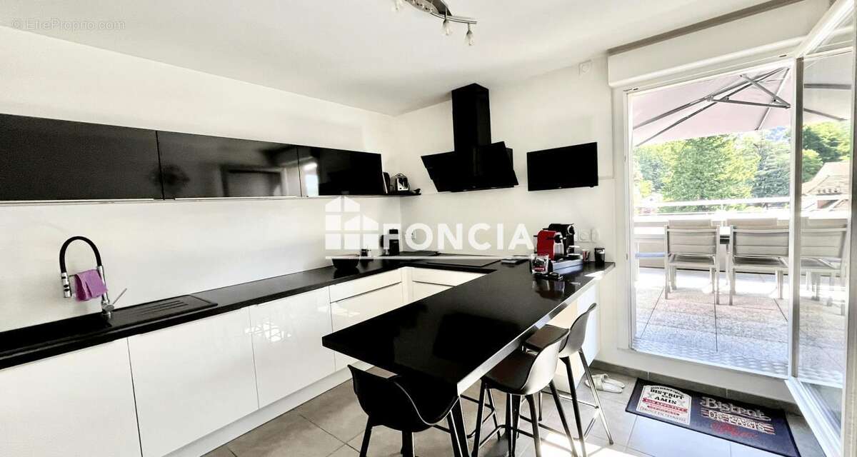 Appartement à VIZILLE