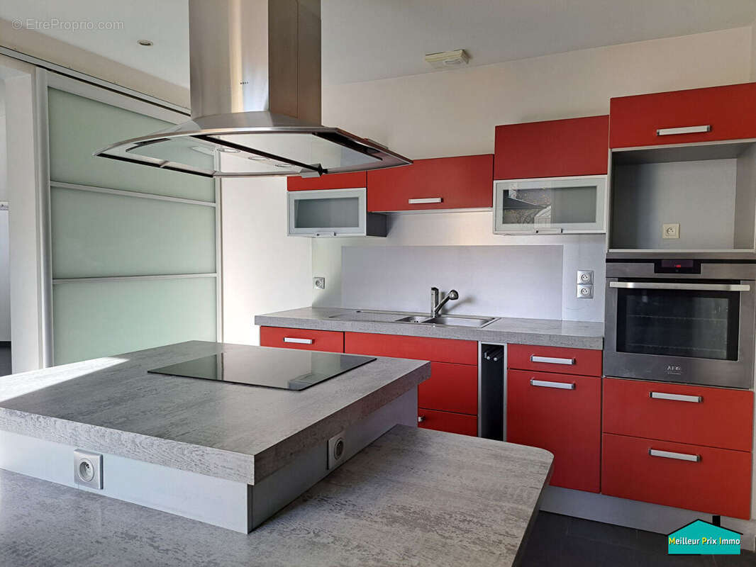 Maison plein bourg saint philbert de grand lieu 157 m² - photo 10