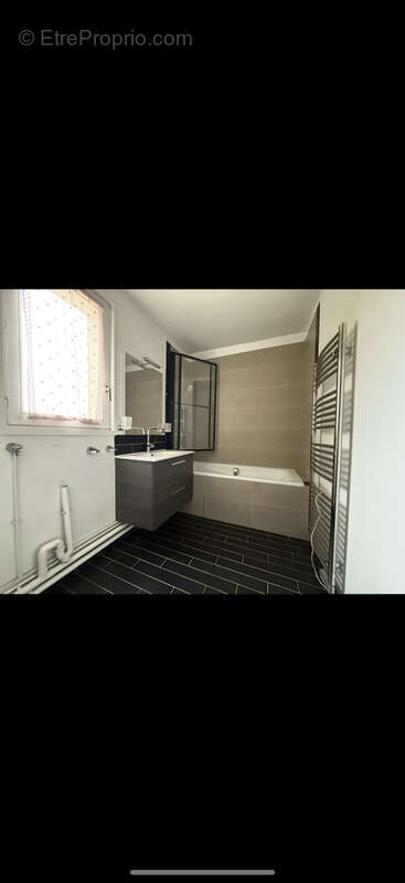 Appartement à AULNAY-SOUS-BOIS