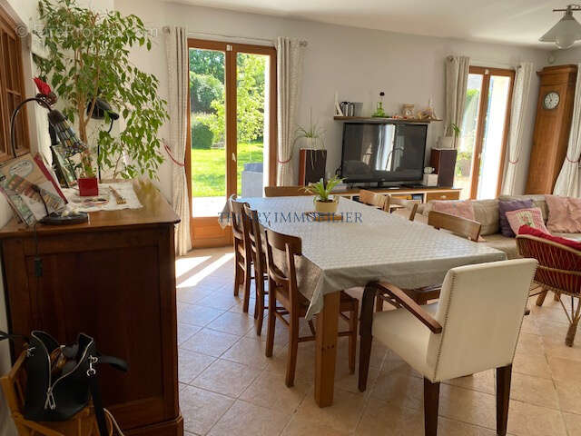 Maison à THOIRY