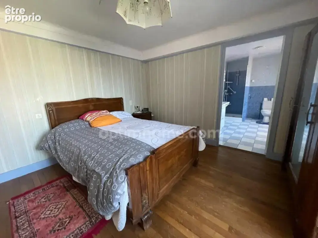 Maison  en pierre de 150 m2 avec grange- atelier-jardin - photo 19