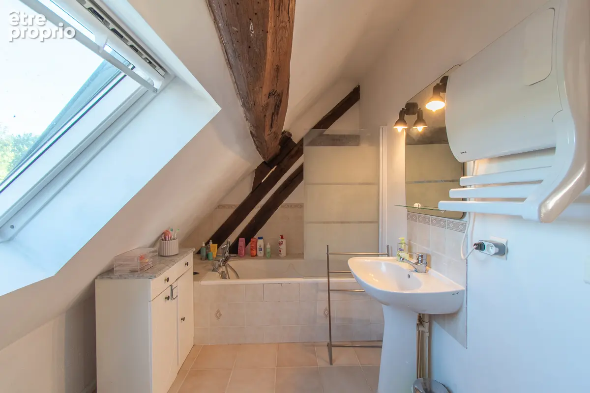 Maison Vignoux Sur Barangeon 5 pièce(s) 129 m2 - photo 11
