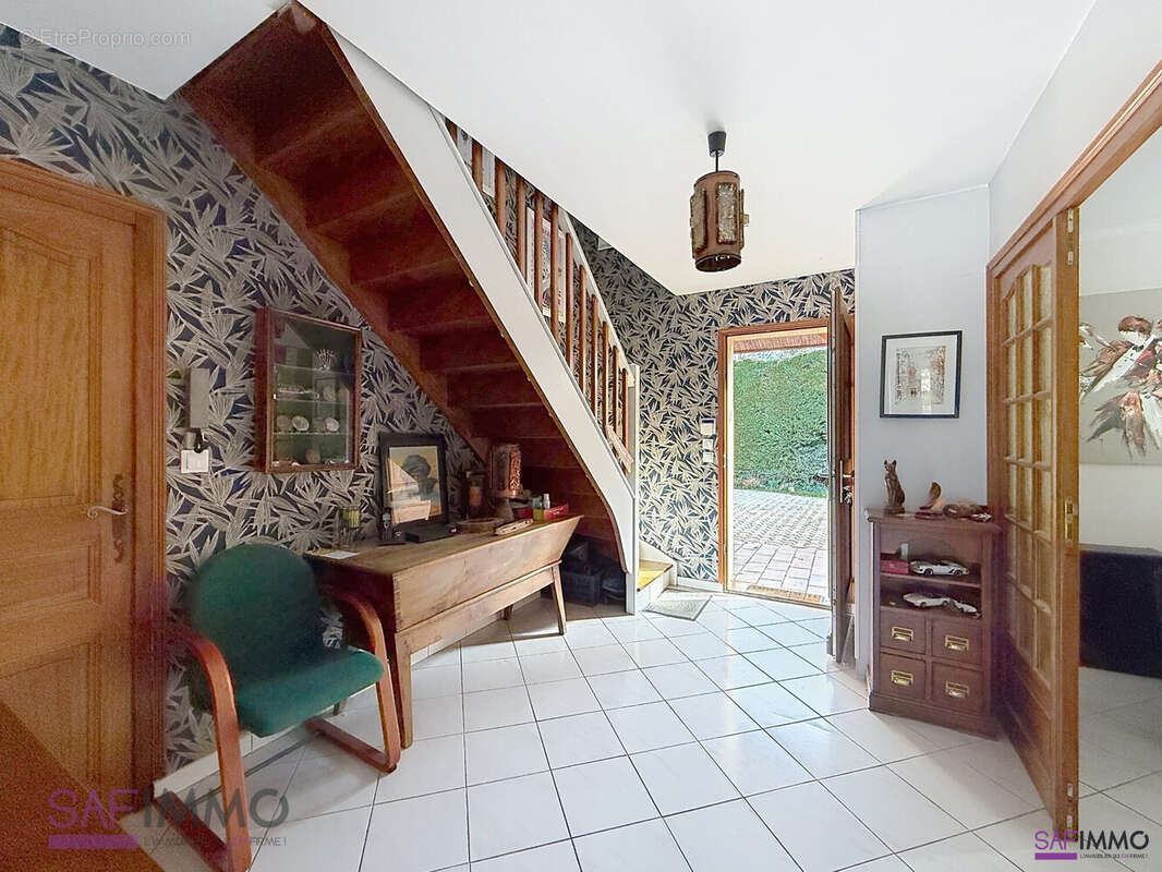Maison à CHAPONOST