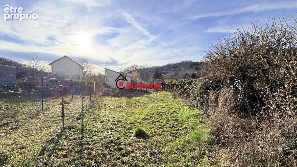 Maison en pierre à rénover avec terrain - Vallée de la Jordanne - photo 10