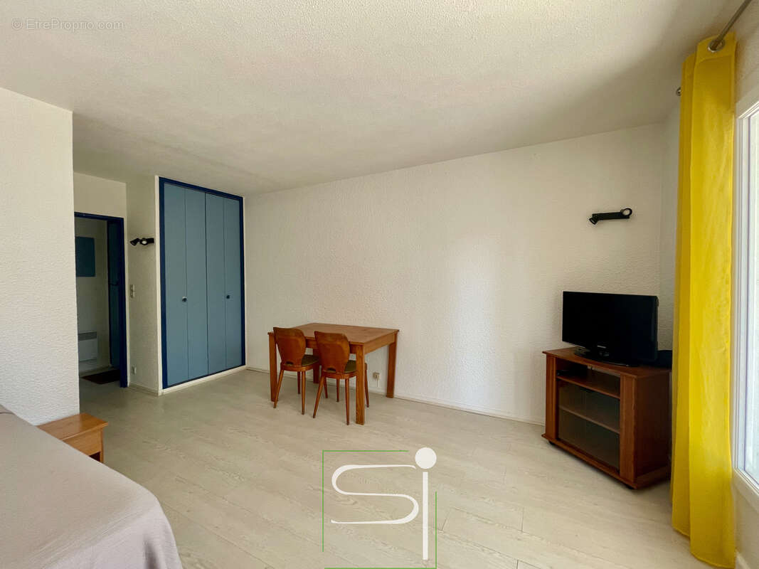 Royan - Studio avec terrasse couverte et parking privatif - photo 8