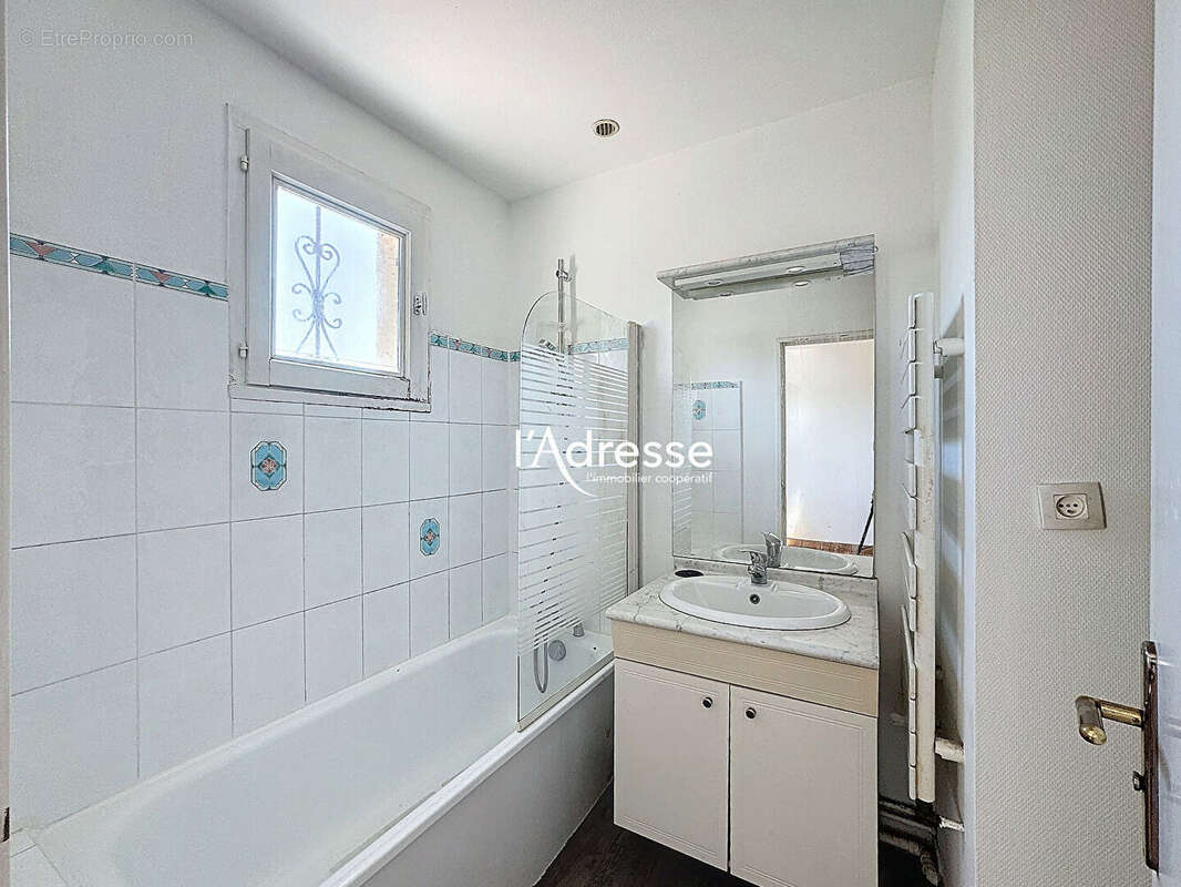 Exclusivité l'Adresse Immobilier - Tournefeuille - Maison T5 de 116 m2 sur une parcelle de 301 m2 - photo 13