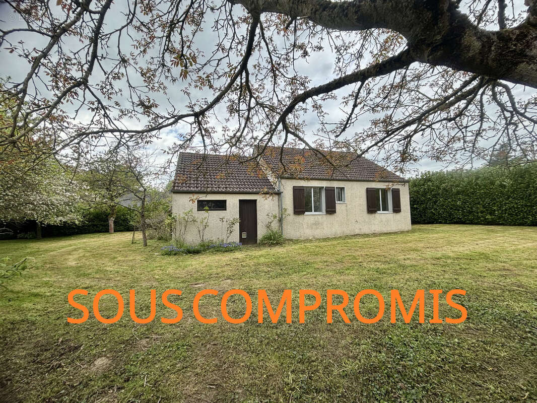 Maison à LE THIEULIN