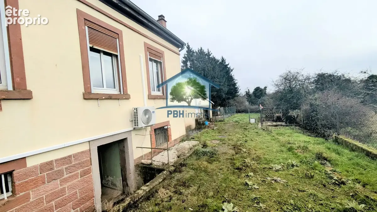 BOUXWILLER (67) - Immeuble avec local commercial 164m² et Appartement F2/3 sur 6.05 ares - photo 7