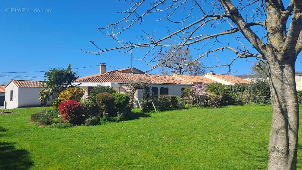 Maison à SAINT-MARC-LA-LANDE
