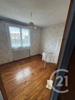 Maison 112 m² à Saint-Soupplets  - photo 8
