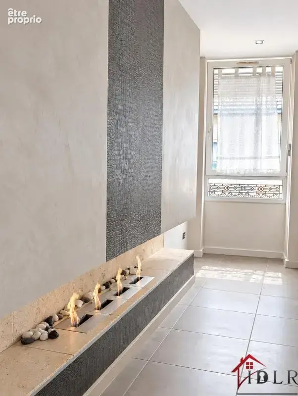 Appartement 146 m2 à Oyonnax   De l'espace pour vivre et rec - photo 3