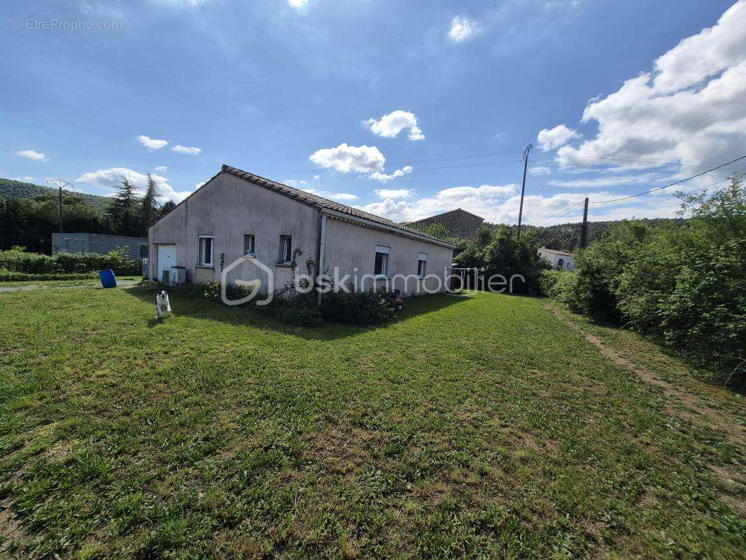 Ensemble immobilier - photo 10