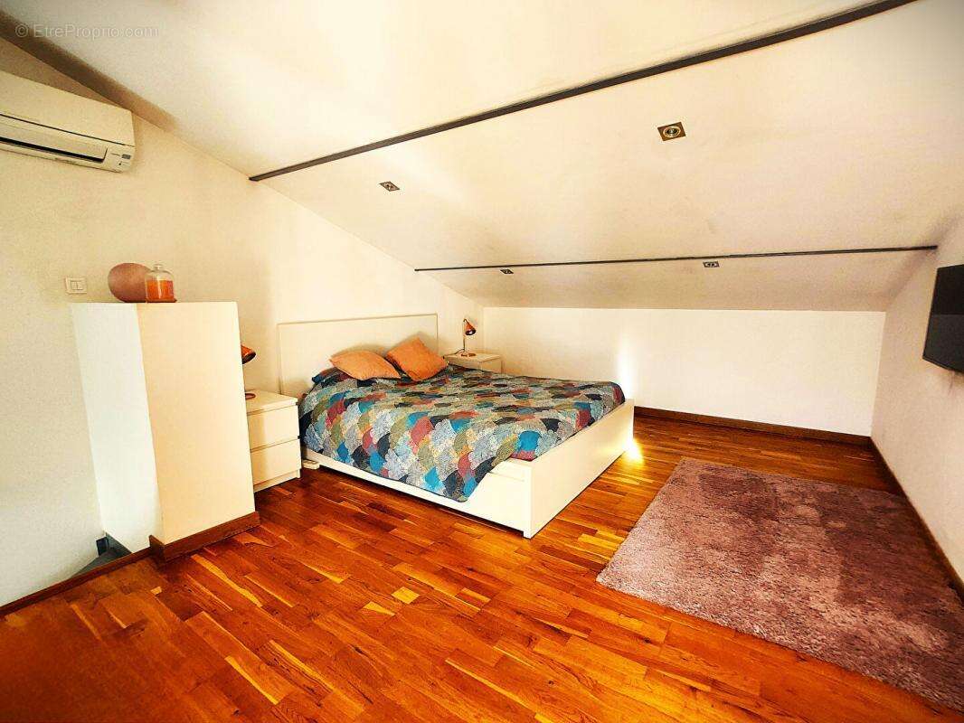 Appartement à MAUGUIO