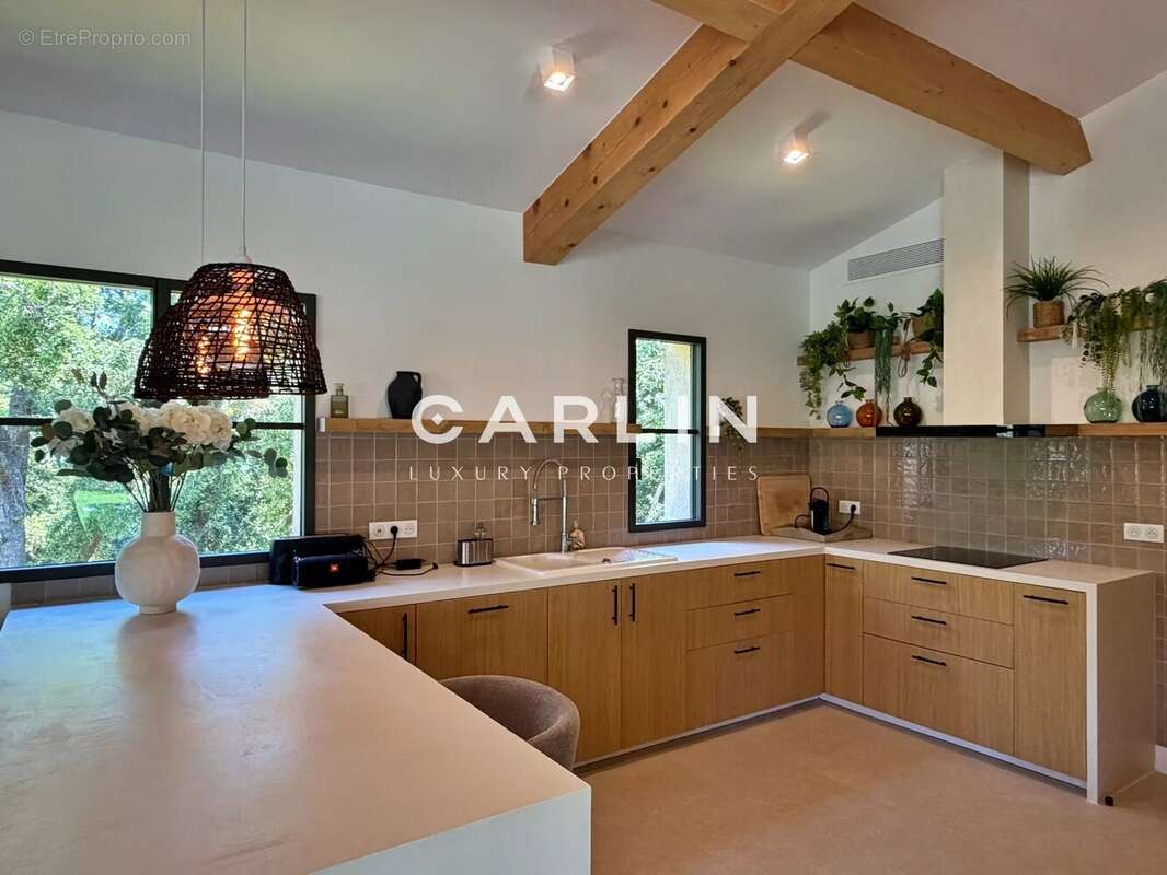 Maison à LA CROIX-VALMER