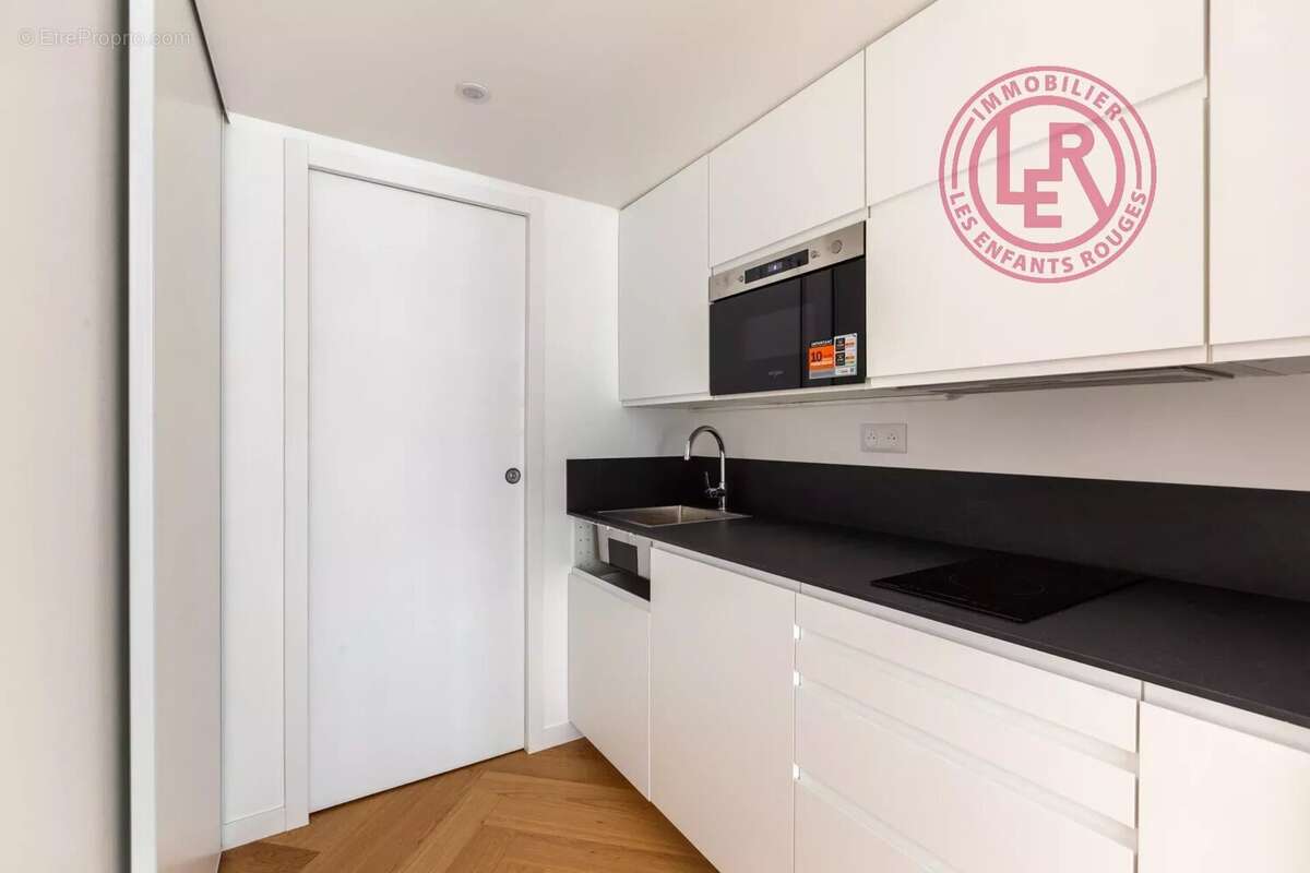 Appartement à PARIS-6E