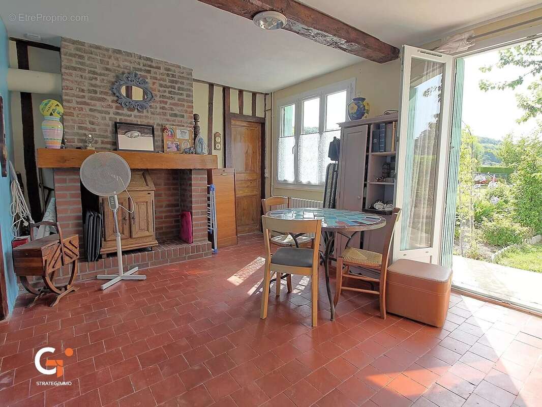 Maison 114 m² à Longueville-Sur-Scie  - photo 8