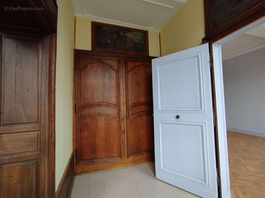 Appartement à GUISE