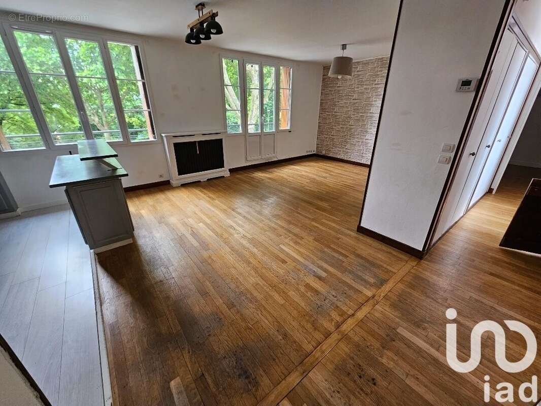 Photo 2 - Appartement à BONNEUIL-SUR-MARNE