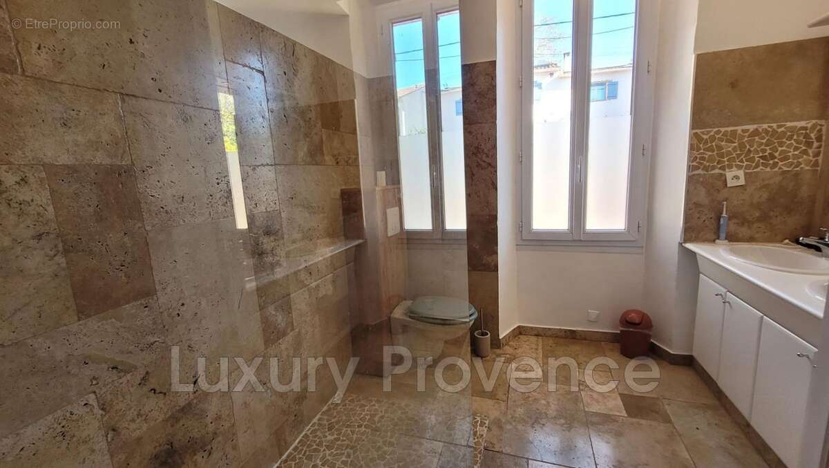 Maison à SAINT-SAVOURNIN